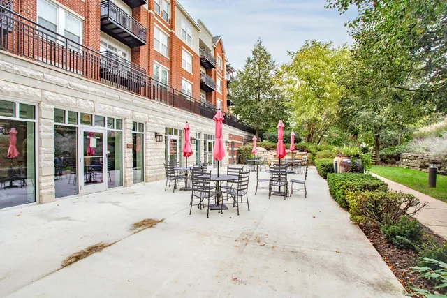 $350,000 | 7757 Van Buren Street, Unit 511, Forest Park, IL 60130