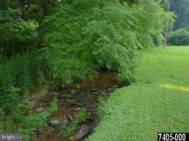 112 Thompson Road Delta, PA 17314 - Photo 25 of 25 Gallery Image 25