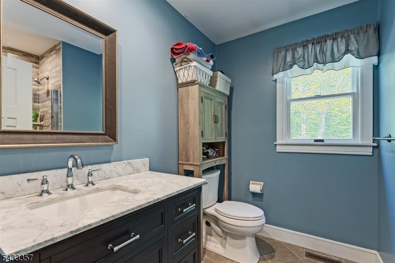 1 Waters Edge Drive Sparta, NJ 07871 - Photo 15 of 48