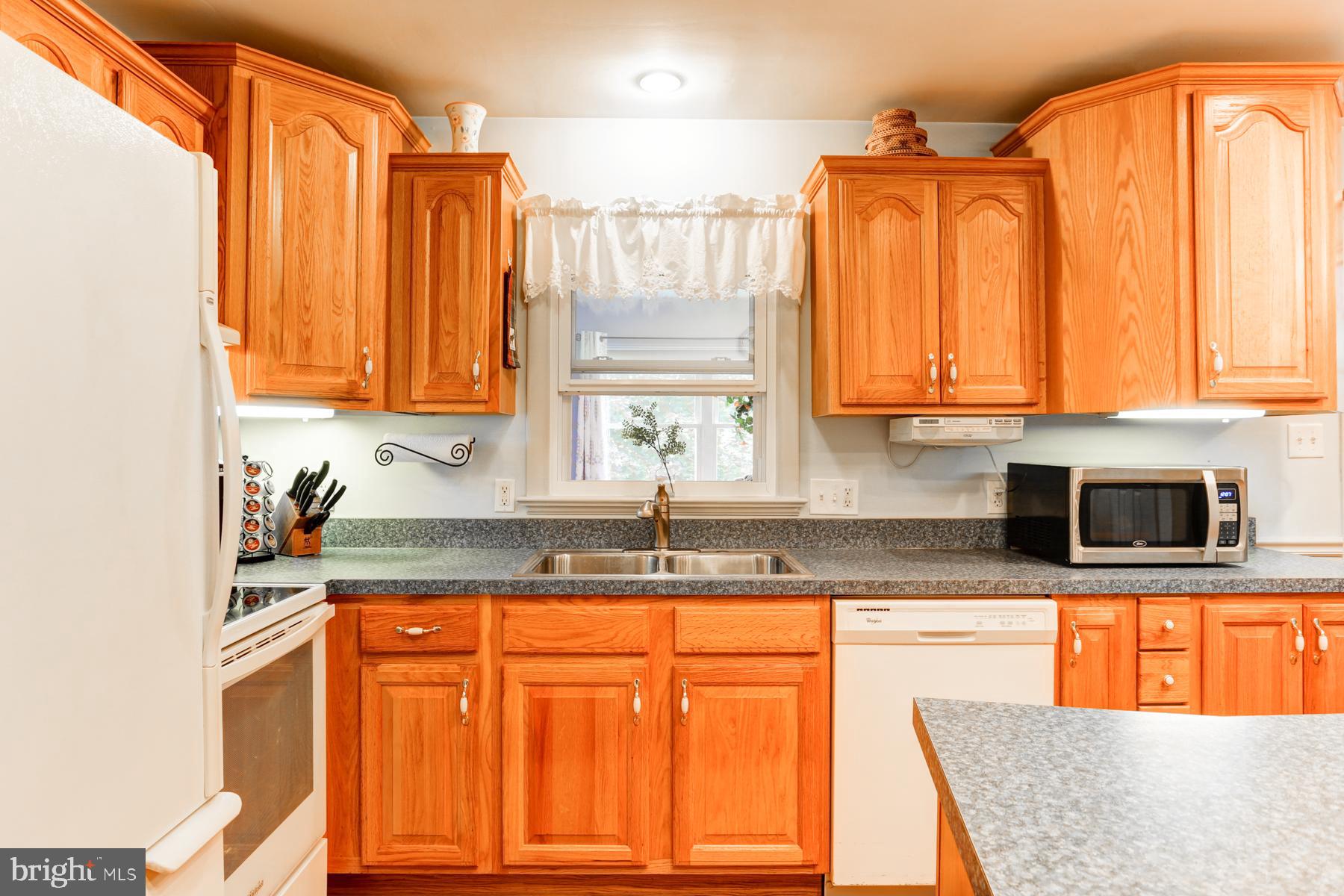 22 Green Acre Road Lititz, PA 17543 - Photo 14 of 39