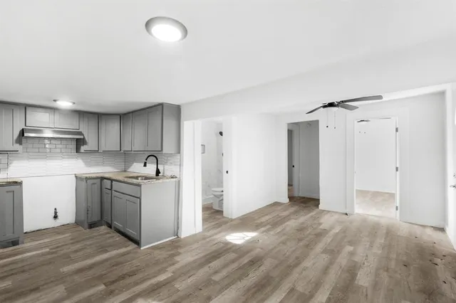 $749,900 | 811 North Crawford Street, Dallas, TX 75203