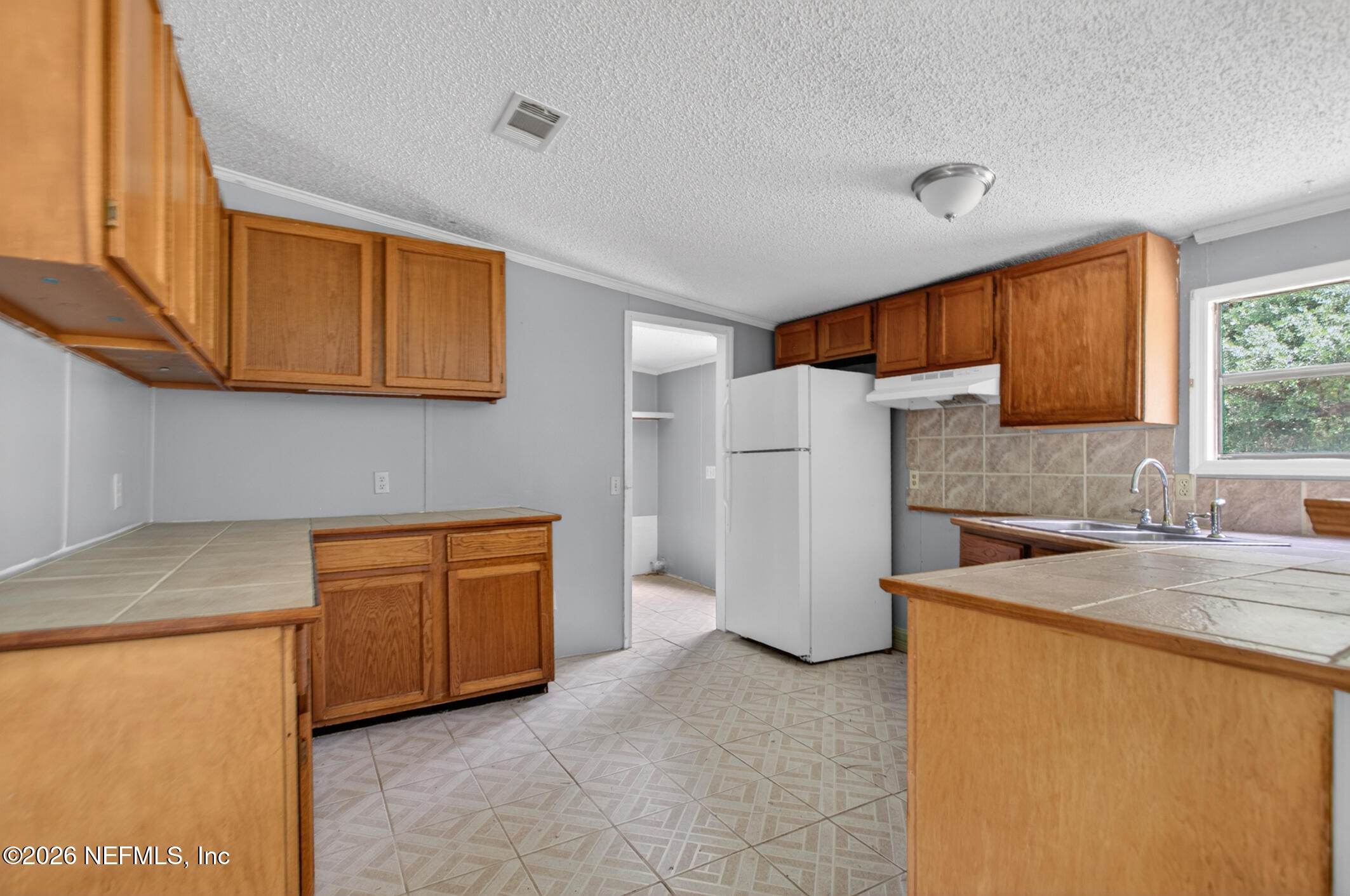 2455 Violet Way Middleburg, FL 32068 - Photo 15 of 39 016-2455VioletWay-Middleburg-FL-32068-FU
