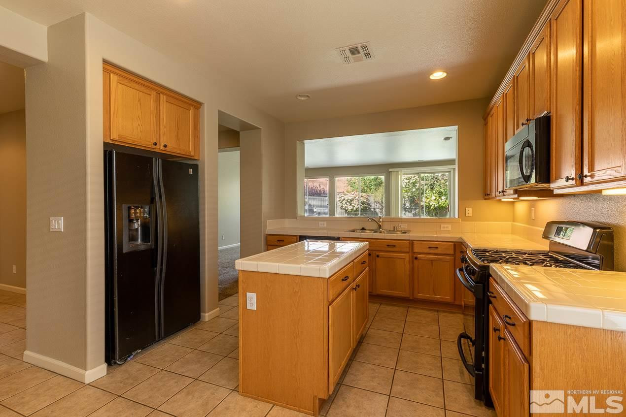 521 Beckfield Court Reno, NV 89521 - Photo 12 of 29 Photo 12