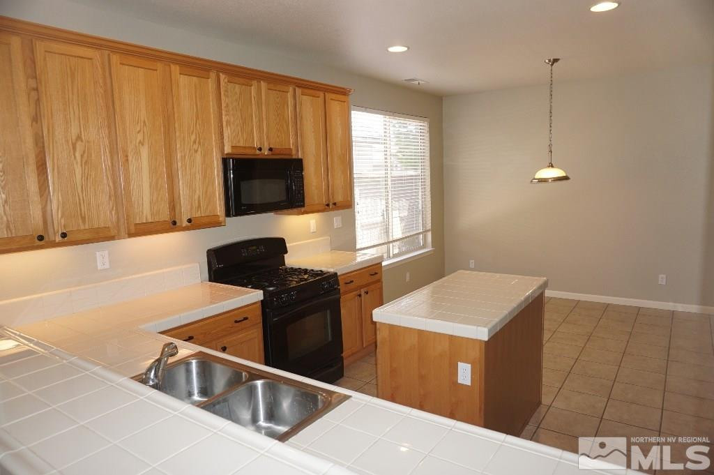 521 Beckfield Court Reno, NV 89521 - Photo 8 of 29 Photo 8
