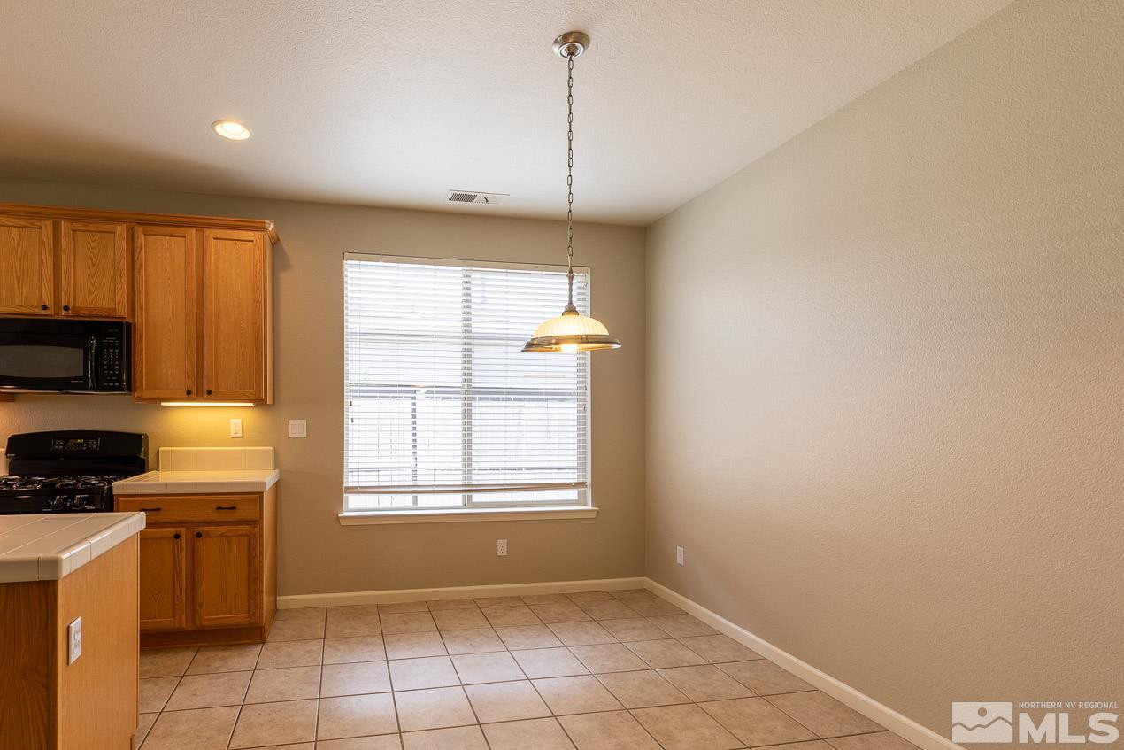 521 Beckfield Court Reno, NV 89521 - Photo 10 of 29 Photo 10