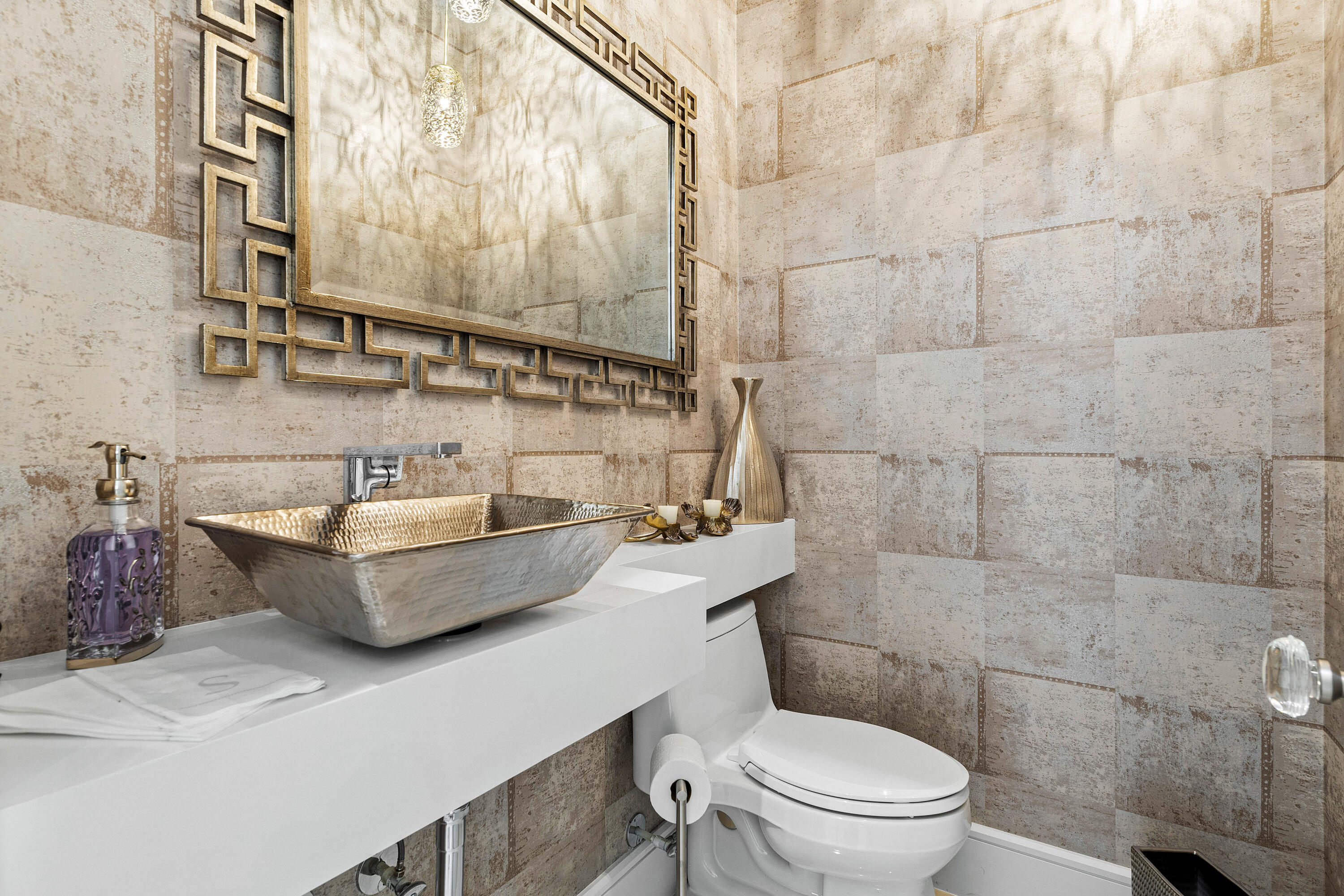 6373 Montesito Street Boca Raton, FL 33496 - Photo 21 of 32 Powder Room