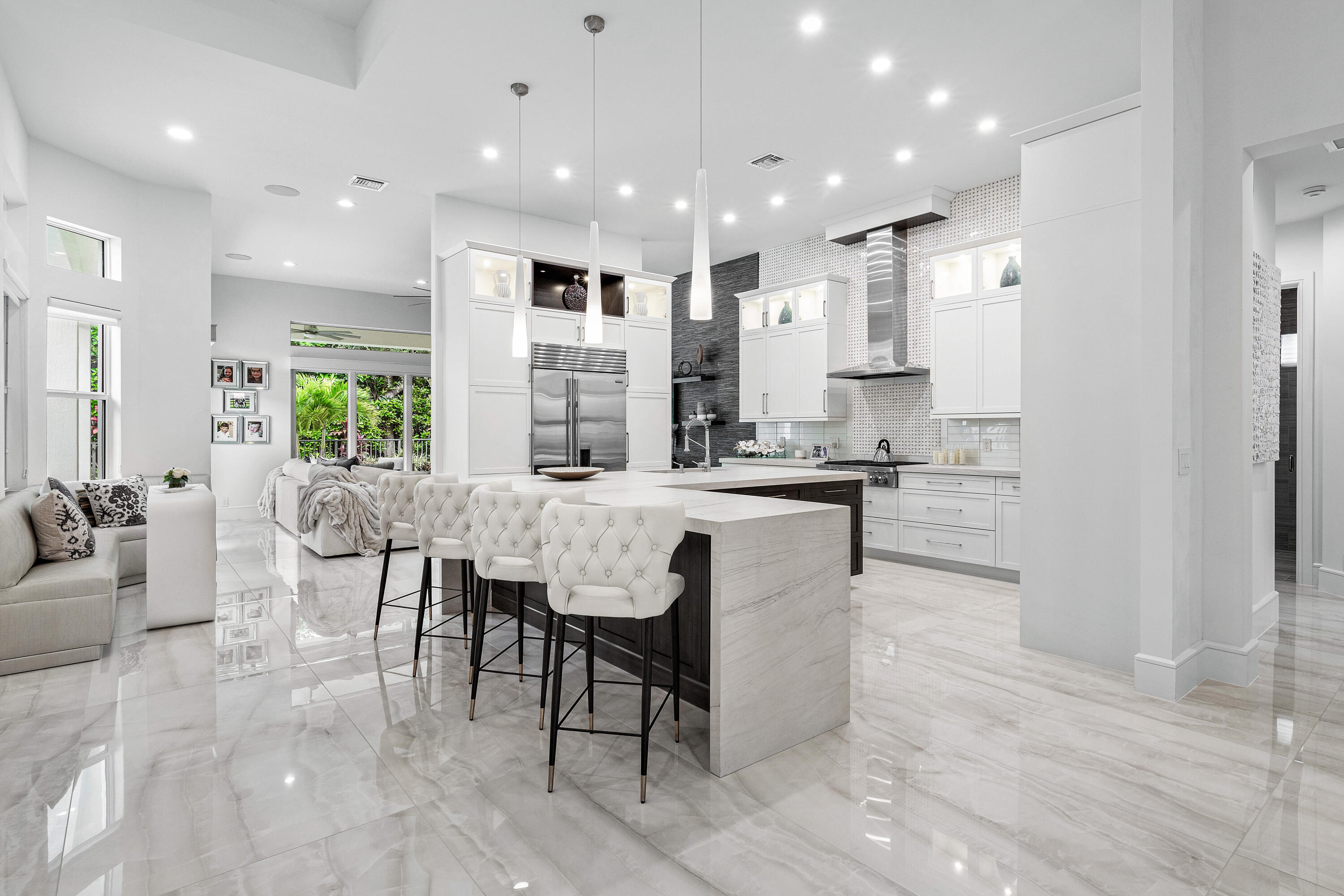 6373 Montesito Street Boca Raton, FL 33496 - Photo 10 of 32 010-6373MontesitoStreet-BocaRaton-FL-334