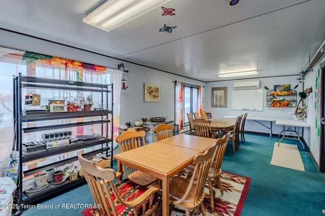 $6,450,000 | 117 West Pine Street, Pinedale, WY 82941