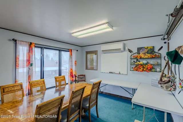 $6,450,000 | 117 West Pine Street, Pinedale, WY 82941