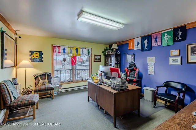 $6,450,000 | 117 West Pine Street, Pinedale, WY 82941