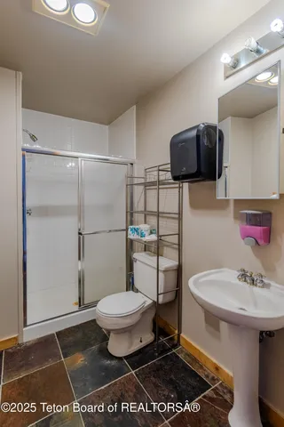 $6,450,000 | 117 West Pine Street, Pinedale, WY 82941