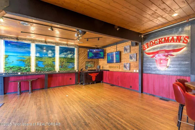 $6,450,000 | 117 West Pine Street, Pinedale, WY 82941