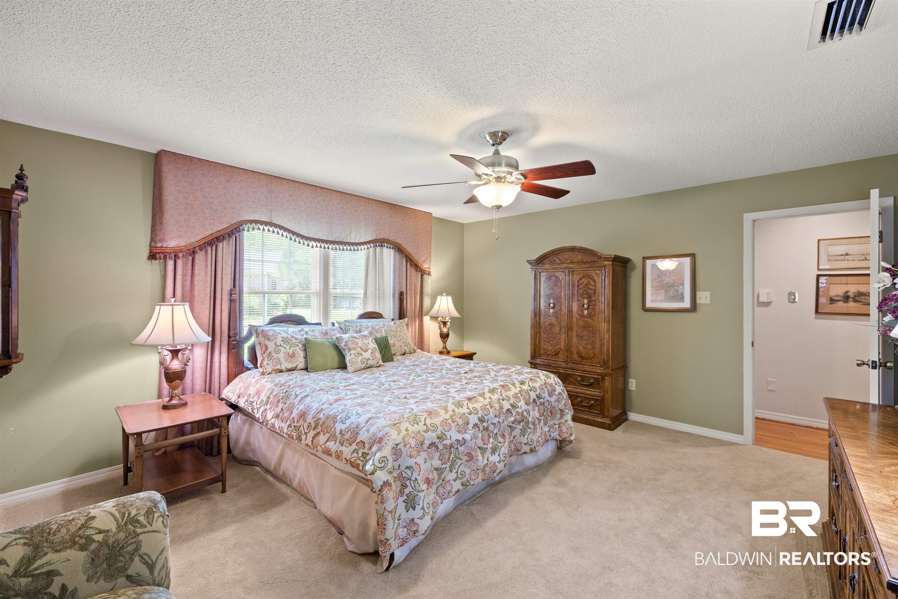 6004 Cherry Ridge Court Mobile, AL 36609 - Photo 19 of 40 Primary Bedroom