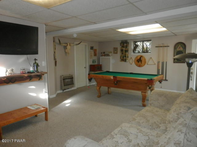 2401 Crest View Road Lake Ariel, PA 18436 - Photo 4 of 185