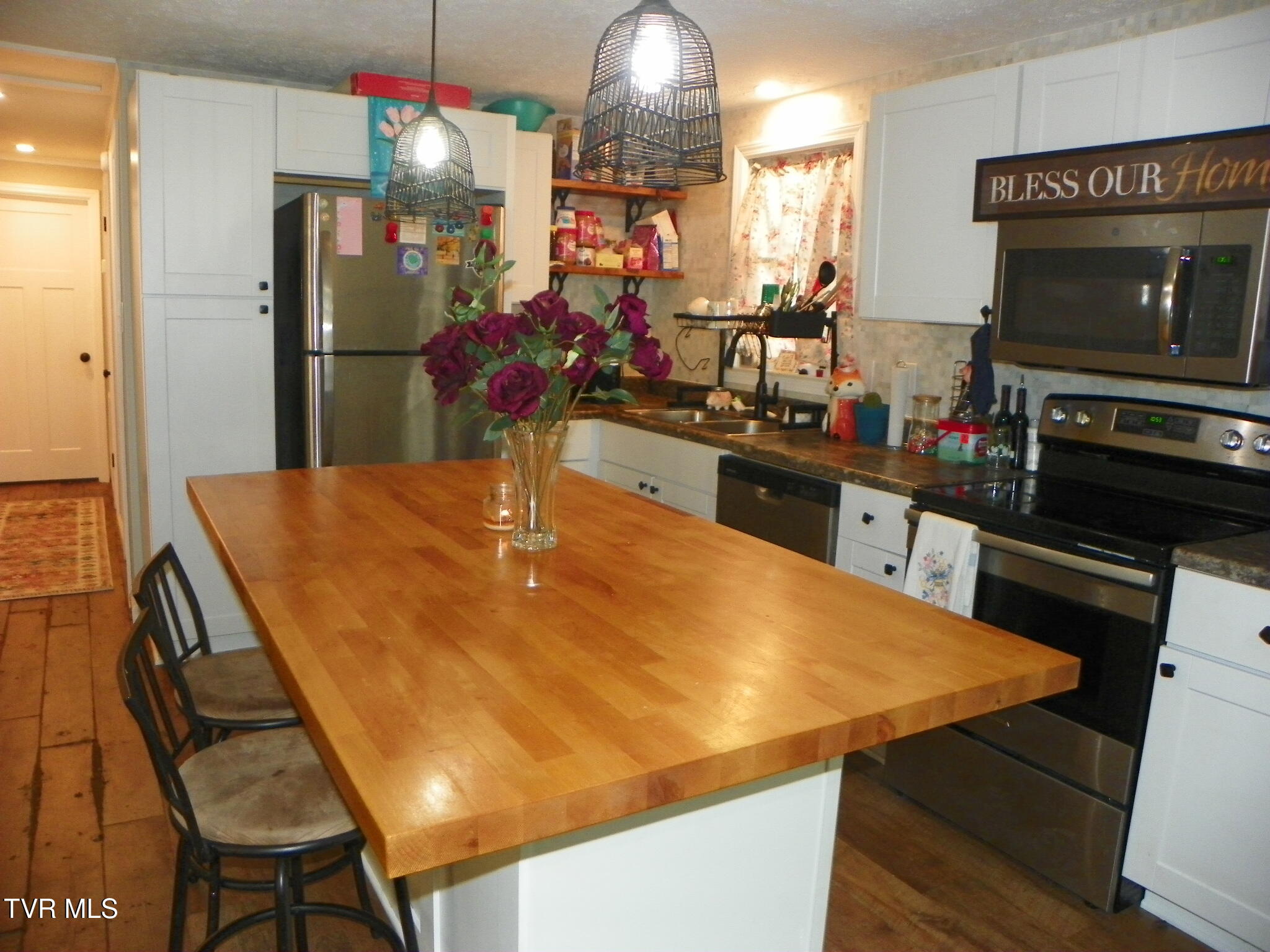 464 Pugh Mountain Road Marion, VA 24354 - Photo 12 of 41 100_0168