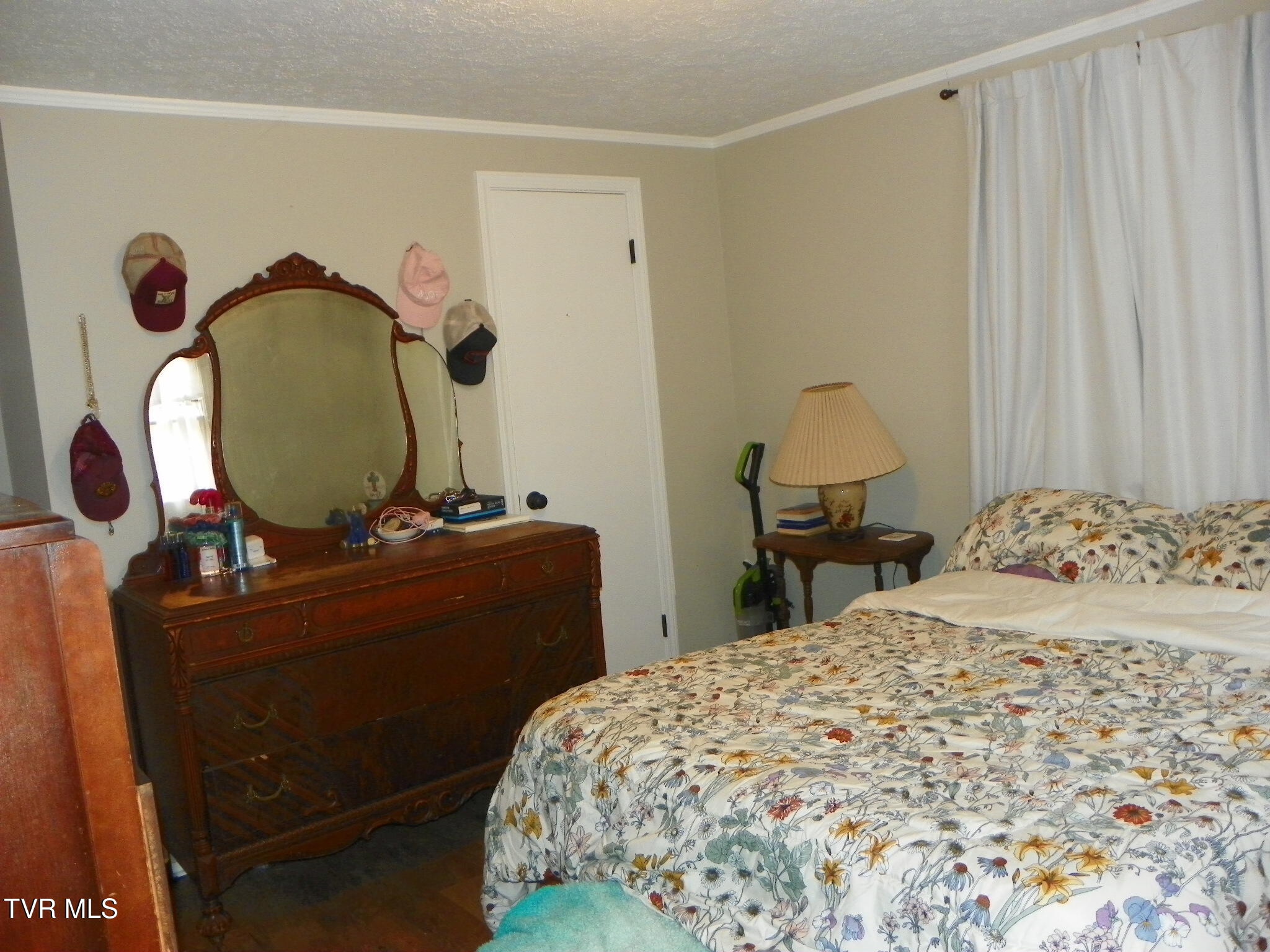 464 Pugh Mountain Road Marion, VA 24354 - Photo 16 of 41 100_0186