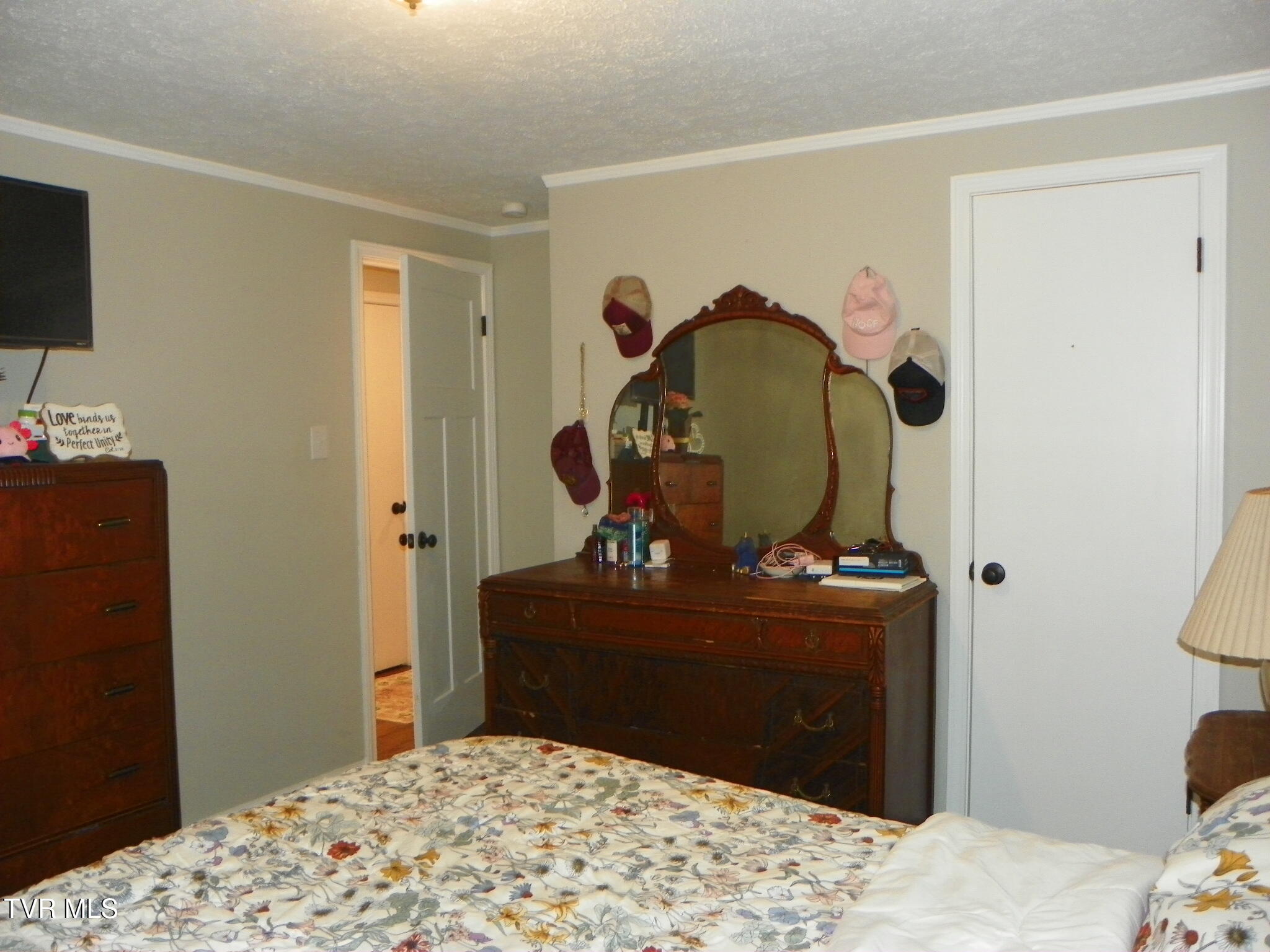 464 Pugh Mountain Road Marion, VA 24354 - Photo 18 of 41 100_0189