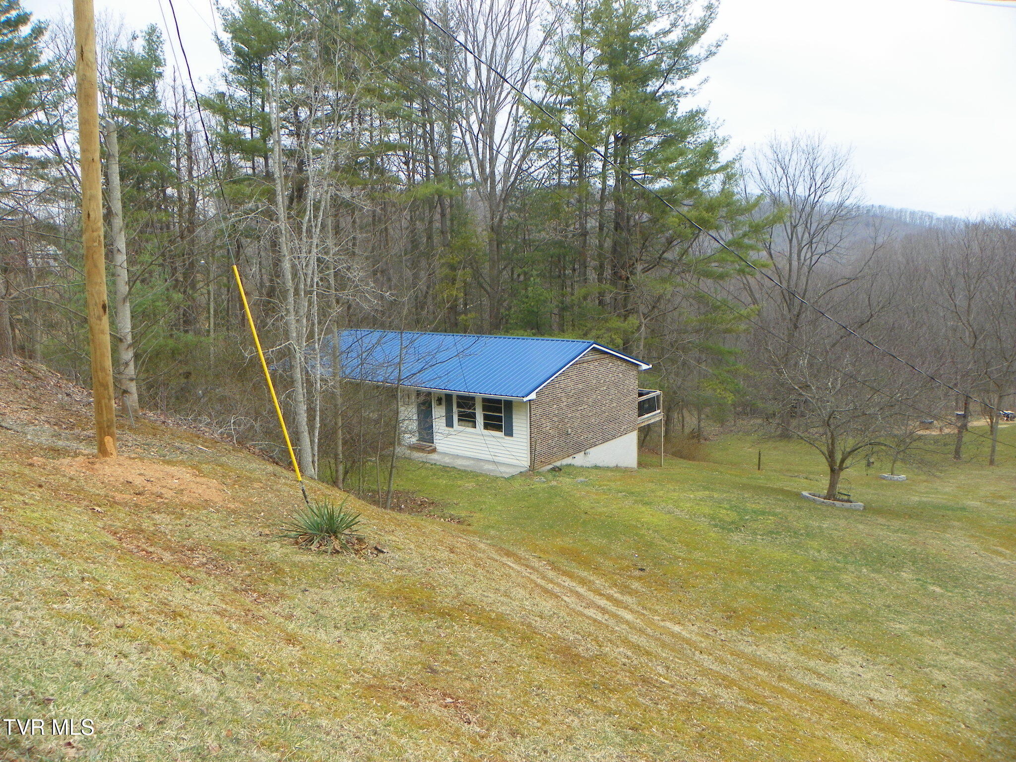 464 Pugh Mountain Road Marion, VA 24354 - Photo 38 of 41 100_0223