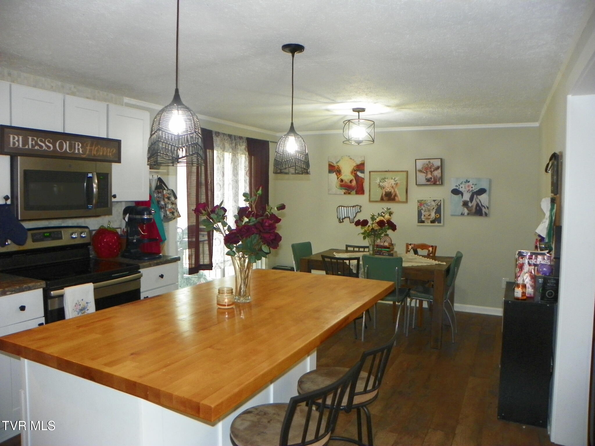 464 Pugh Mountain Road Marion, VA 24354 - Photo 8 of 41 100_0160