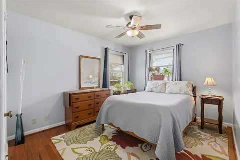 $299,000 | 9522 Hammerly Boulevard, Houston, TX 77080