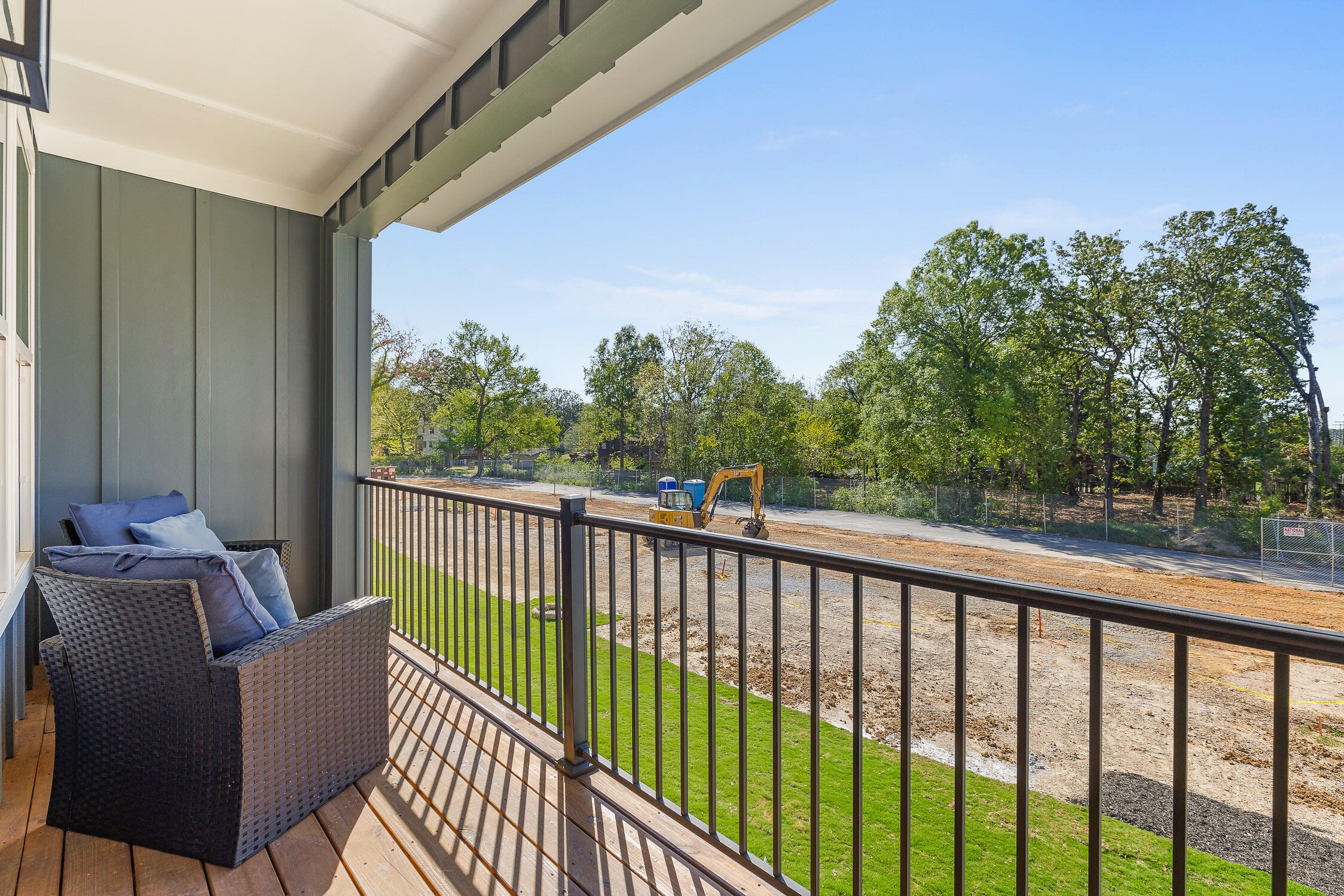 1644 Mari Circle Chattanooga, TN 37404 - Photo 22 of 37 Covered Porch
