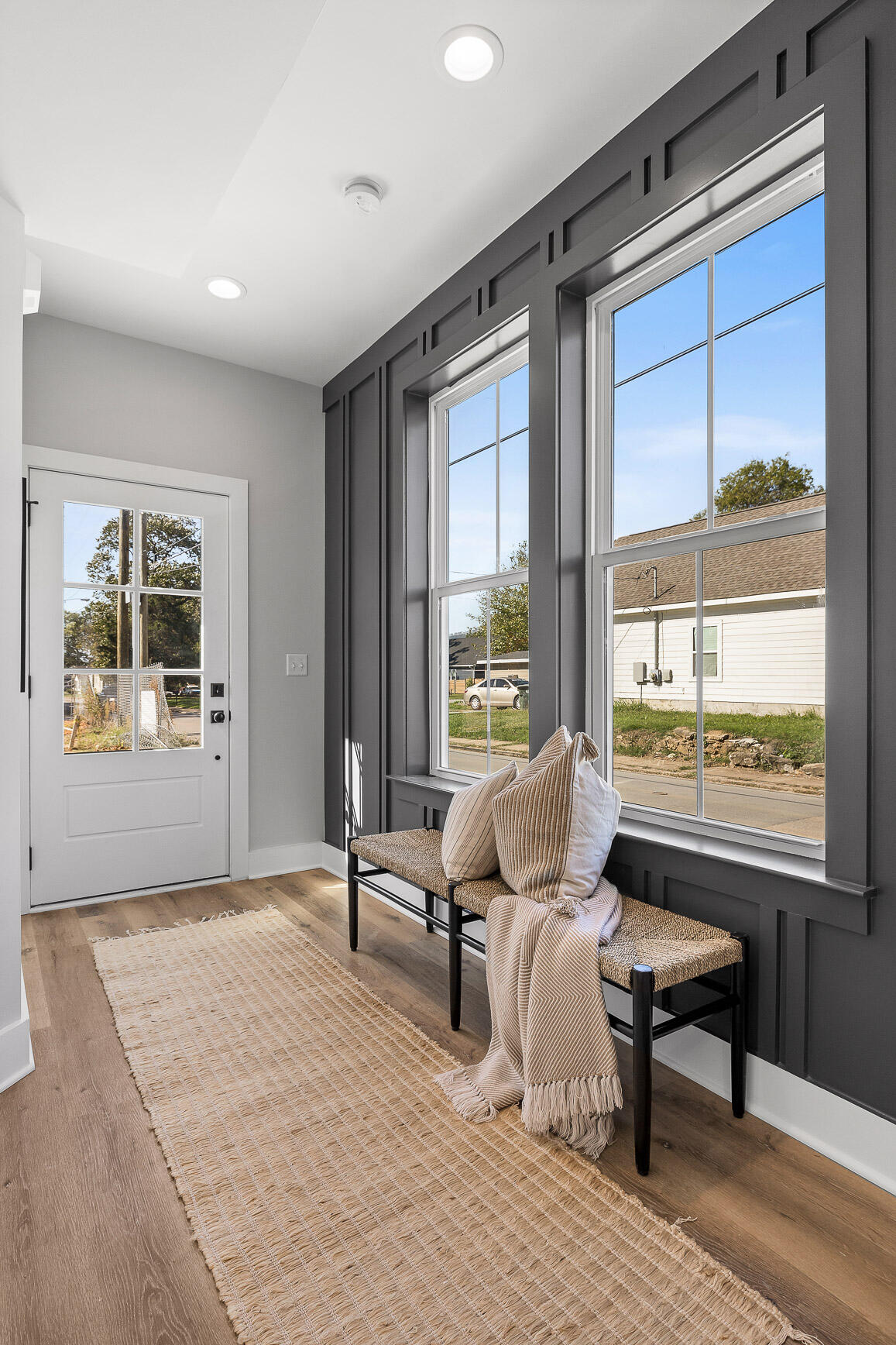 1644 Mari Circle Chattanooga, TN 37404 - Photo 5 of 37 Foyer