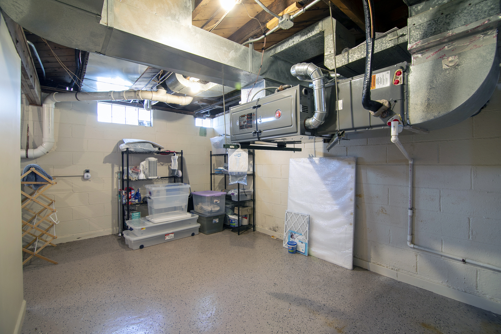 3119 River Road Kankakee, IL 60901 - Photo 20 of 39 a view of storage and utility room
