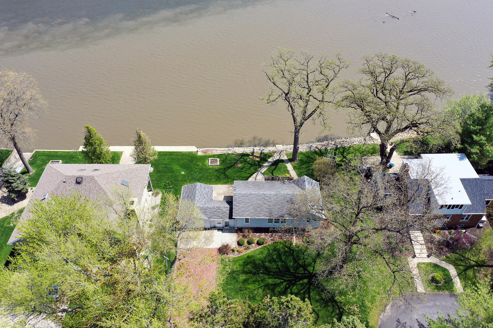 3119 River Road Kankakee, IL 60901 - Photo 28 of 39 an aerial view of multiple house