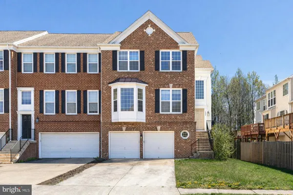 $3,600 | 5097 Pale Moon Way, Centreville, VA 20120