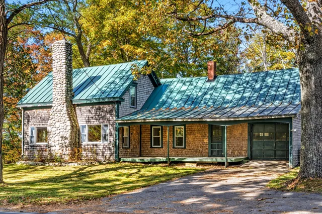 $179,900 | 2094 North Palermo Road, Palermo, ME 04354