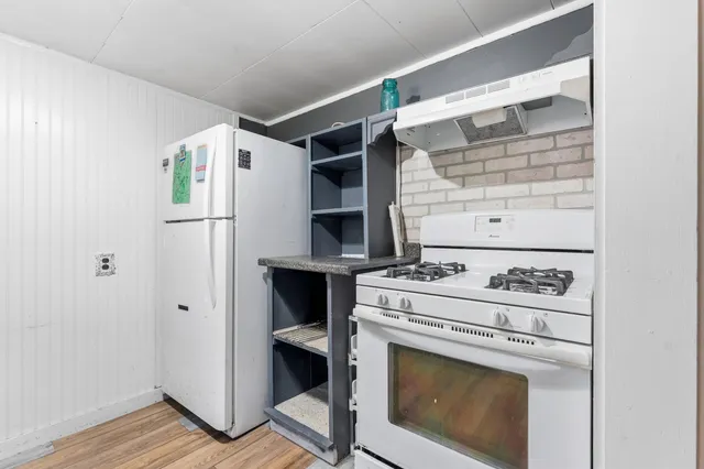 $179,900 | 2094 North Palermo Road, Palermo, ME 04354