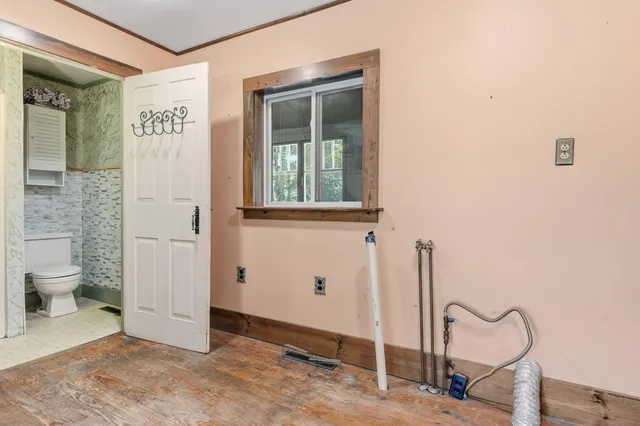 $179,900 | 2094 North Palermo Road, Palermo, ME 04354