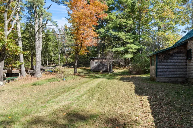 $179,900 | 2094 North Palermo Road, Palermo, ME 04354