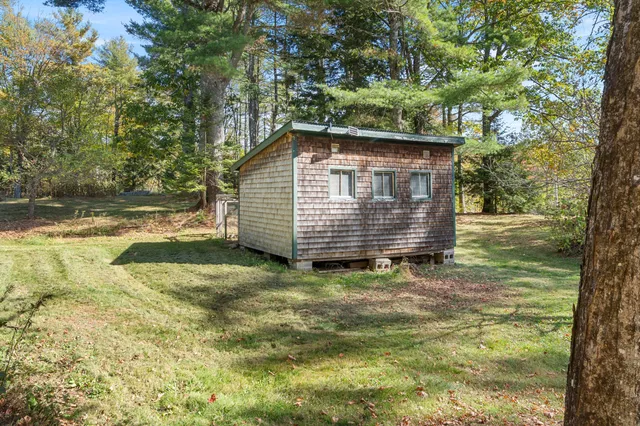 $179,900 | 2094 North Palermo Road, Palermo, ME 04354