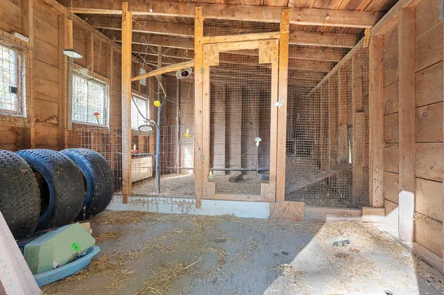 $179,900 | 2094 North Palermo Road, Palermo, ME 04354