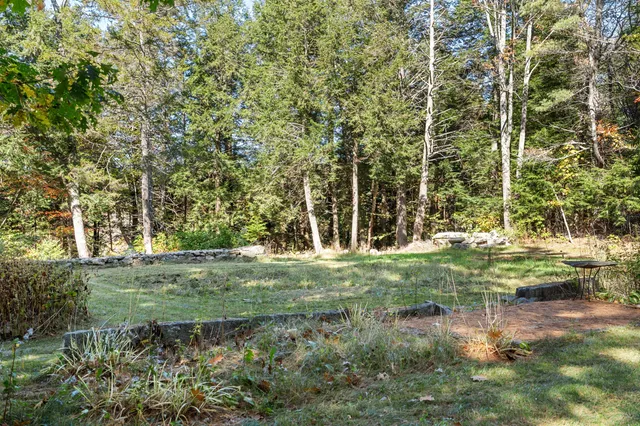 $179,900 | 2094 North Palermo Road, Palermo, ME 04354