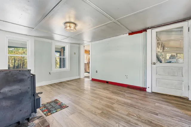 $179,900 | 2094 North Palermo Road, Palermo, ME 04354