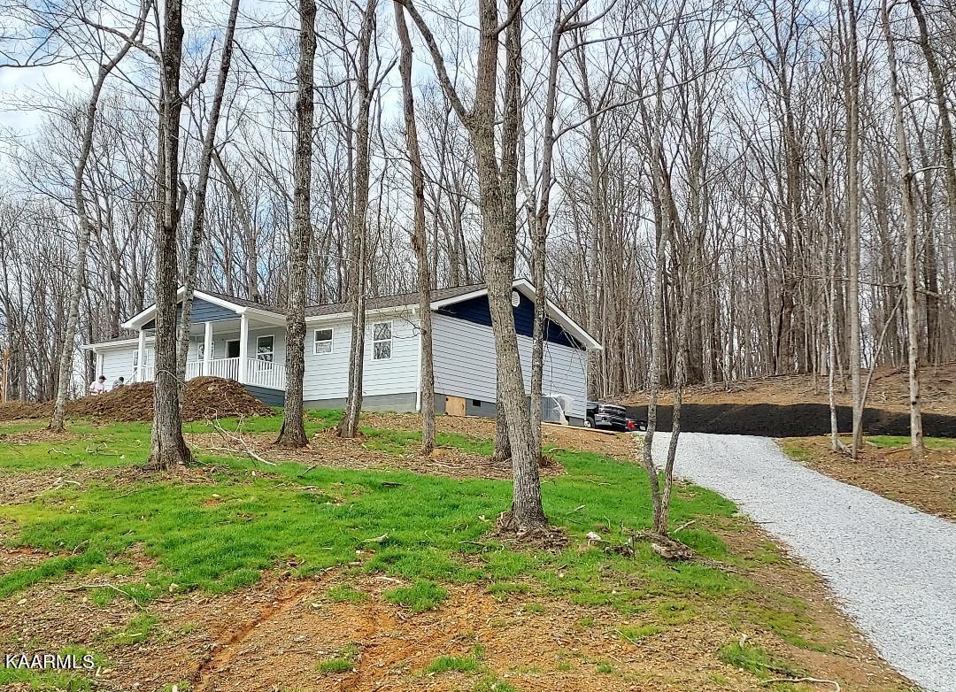 1088 Evelyn Road Huntsville, TN 37756 - Photo 3 of 18 1