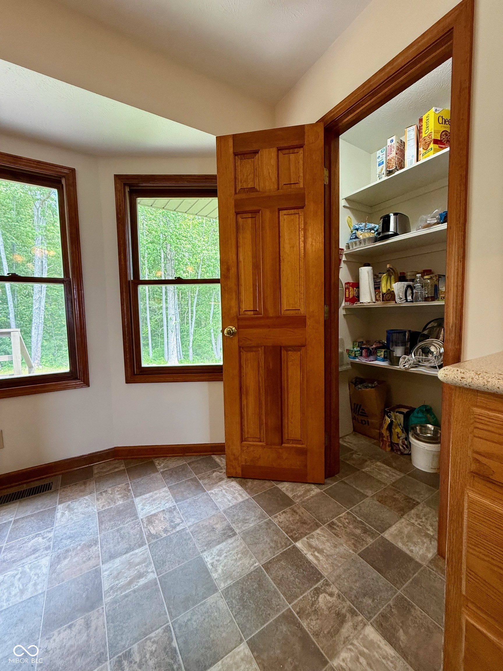 12901 South 550 West Columbus, IN 47201 - Photo 48 of 54