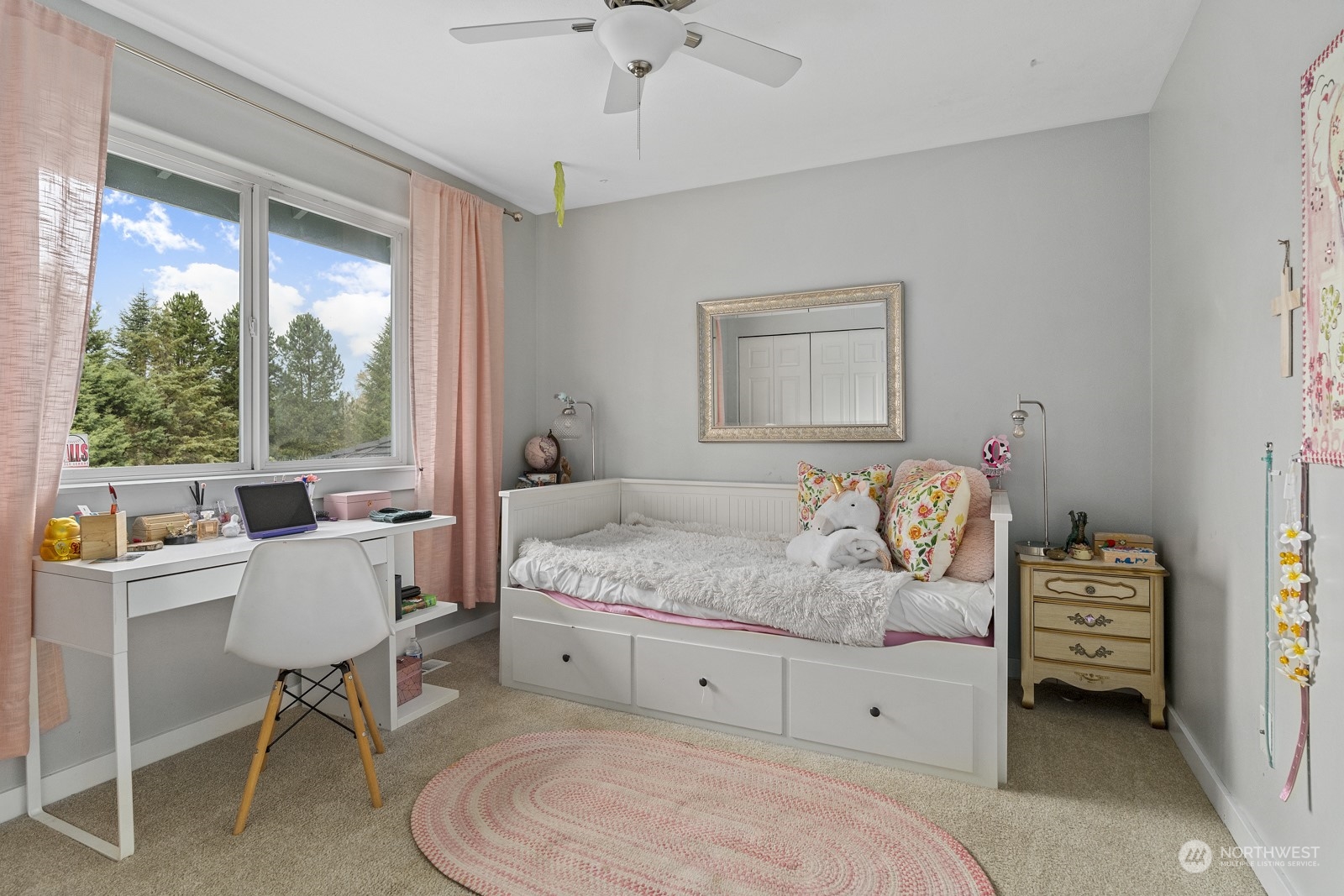 5011 Lake Alice Road Southeast Fall City, WA 98024 - Photo 16 of 36 Gallery Image 16