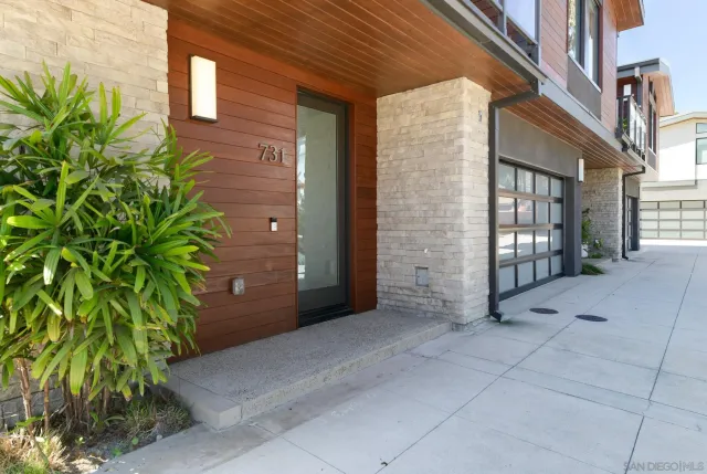 a view of outdoor space with sitting area