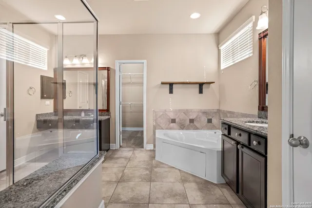 $3,400 | 28915 Gooseberry, San Antonio, TX 78260