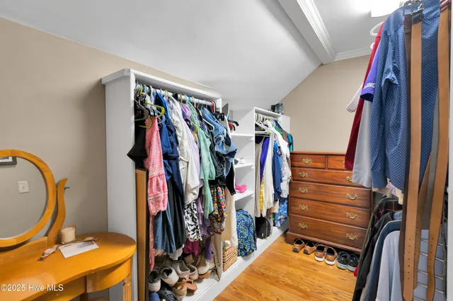 $647,500 | 204 Williamsburg Drive, Greenville, NC 27858