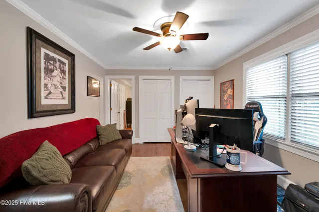 $647,500 | 204 Williamsburg Drive, Greenville, NC 27858