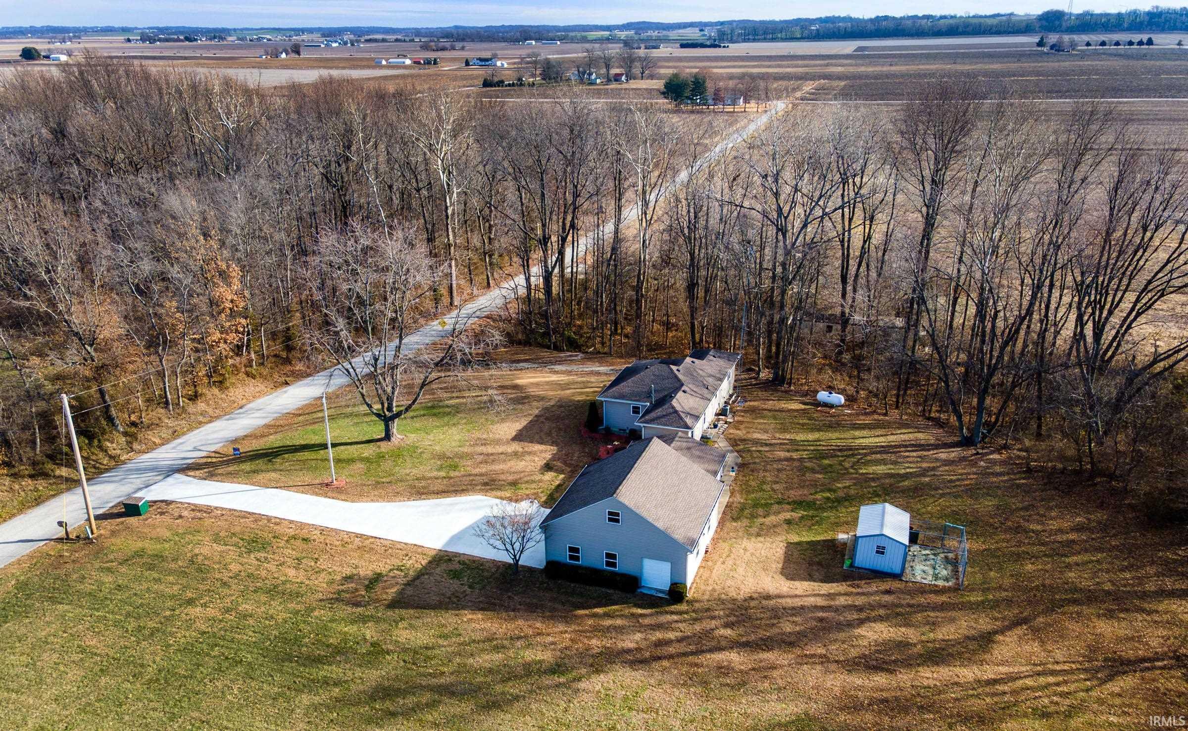 841 West Airport Road Vincennes, IN 47591 - Photo 27 of 36