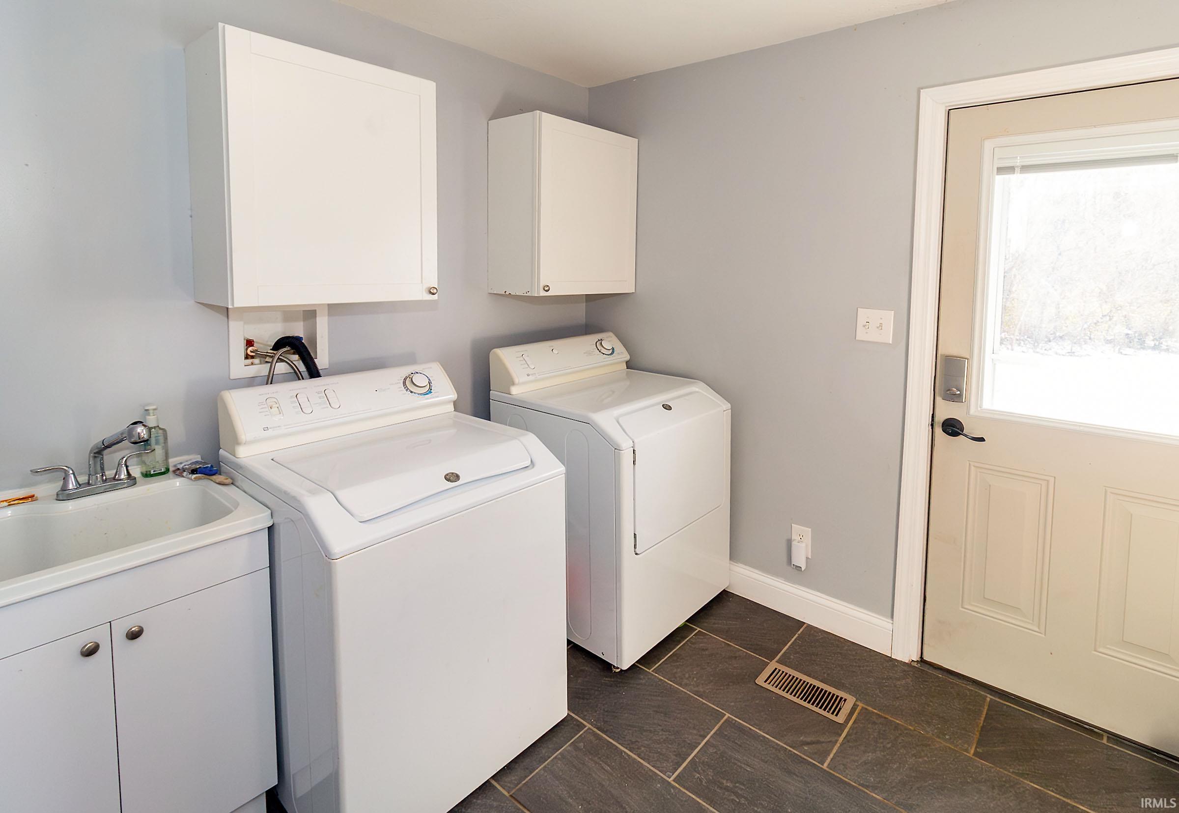 841 West Airport Road Vincennes, IN 47591 - Photo 6 of 36