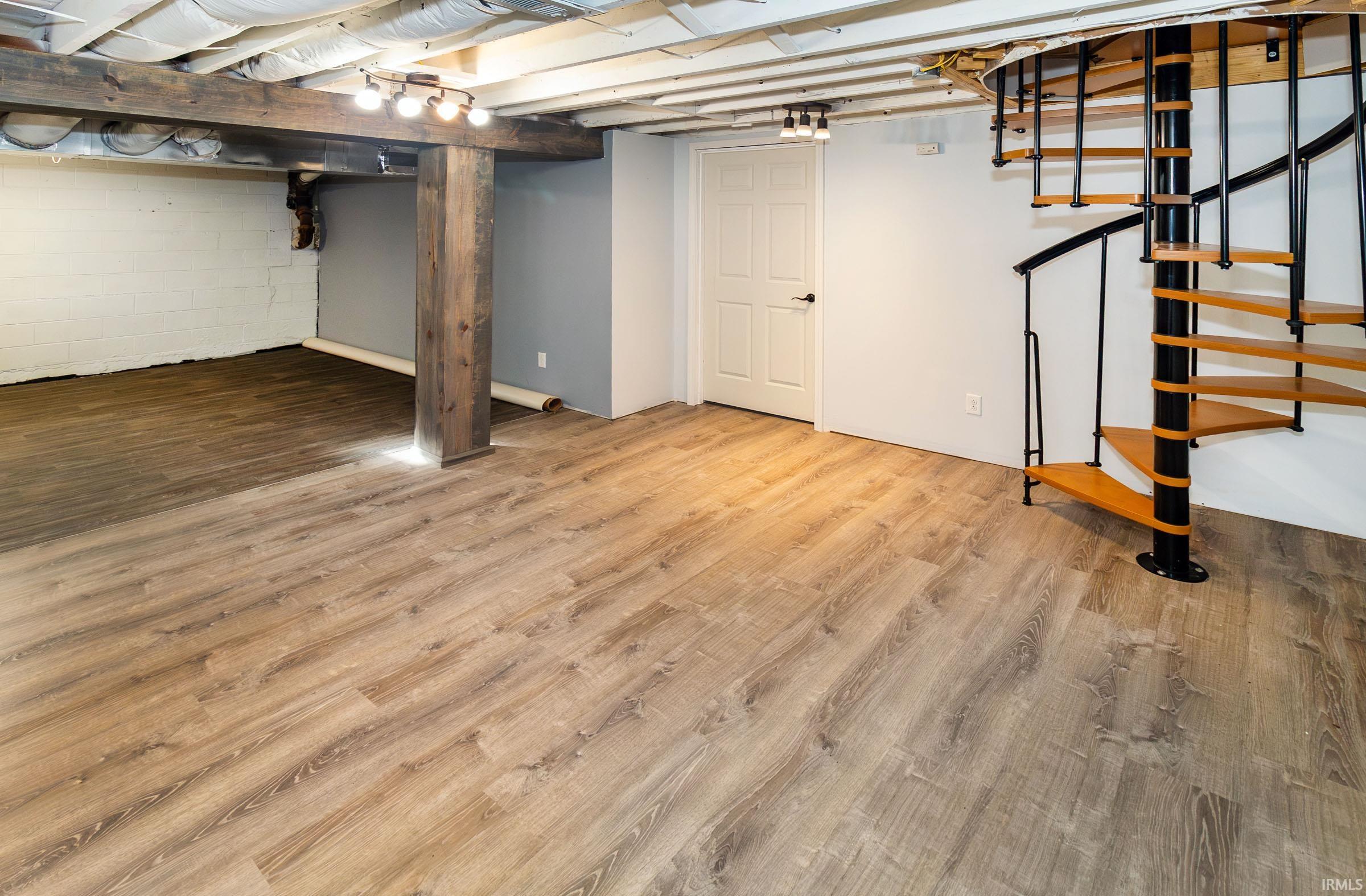 841 West Airport Road Vincennes, IN 47591 - Photo 10 of 36