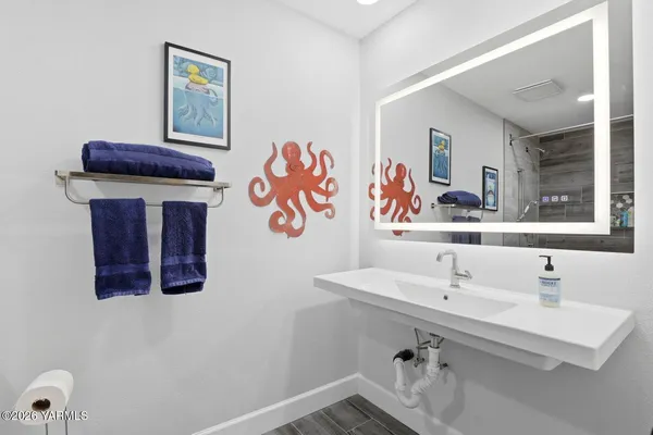 $625,000 | 1107 South 46th Avenue, Yakima, WA 98908