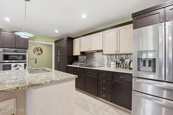 $625,000 | 1107 South 46th Avenue, Yakima, WA 98908