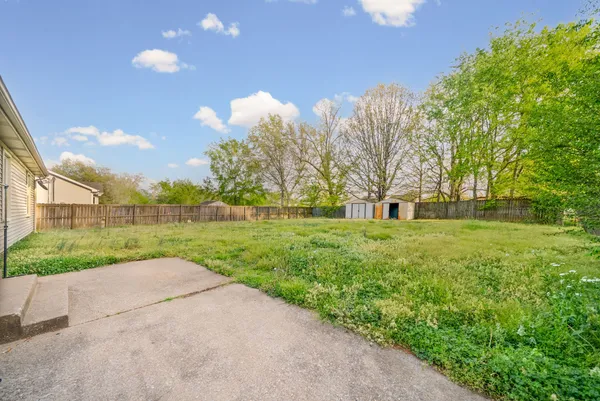 $1,700 | 194 Bob White Drive, Clarksville, TN 37042